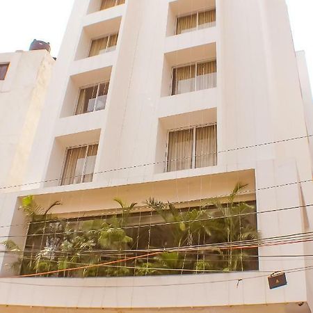 The Pioneer Hotel Visakhapatnam Exterior photo